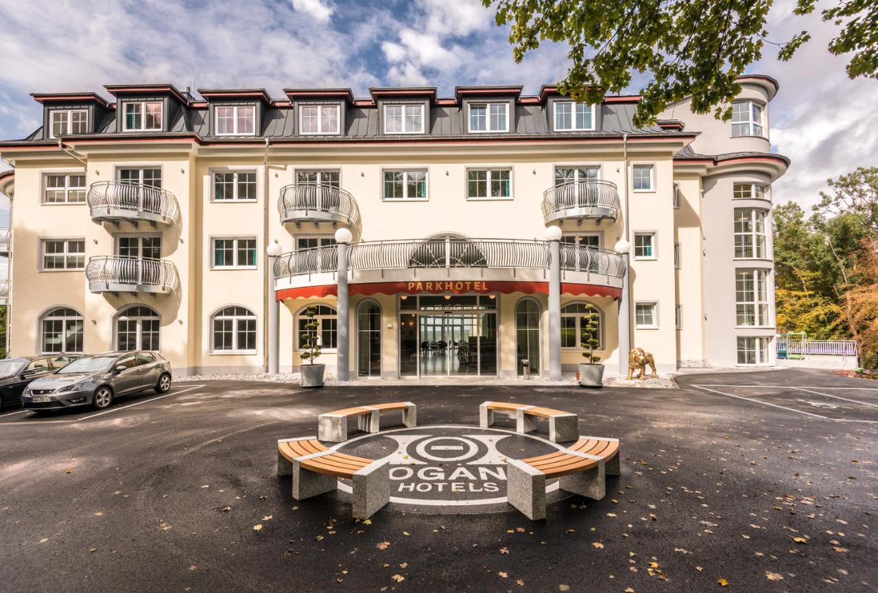 Hotel Parkhotel *